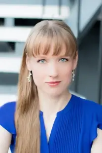 headshot of Karin Wilcox