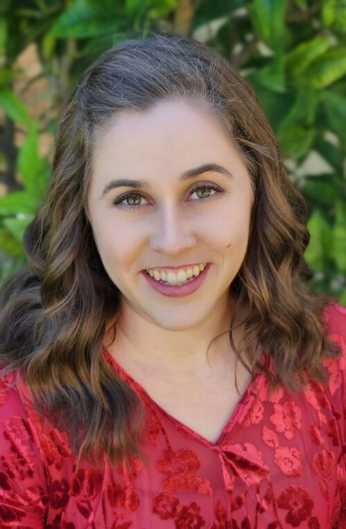 headshot of Leanna Crenshaw