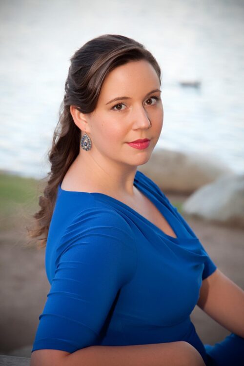 headshot of Hannah Headland