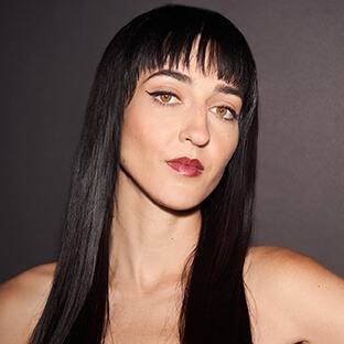 headshot of Ana Dragovich